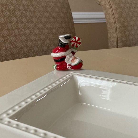 Christmas Santa With Peppermint Platter Decoration - Your Choice 🎅 - Picture 8 of 16